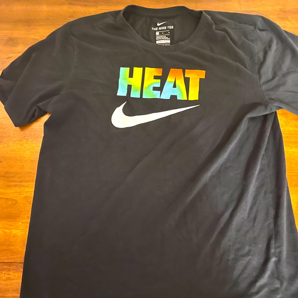 Nike Tee